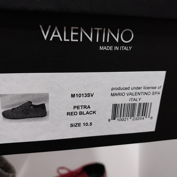 Valentino by Mario Petra Logo Leather Sneakers, NEW, Size 10.5 - Picture 13 of 14